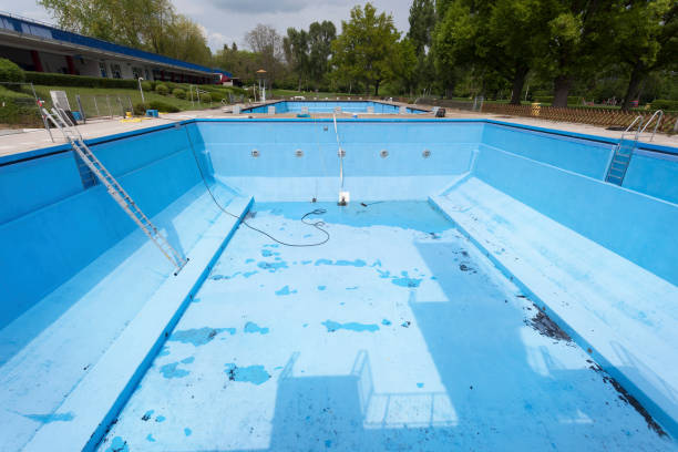 Best 24/7 water damage repair  in University, MS